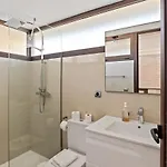 Beachfront Bahia La Plata By Costarentals- Ref M13 Apartment Estepona