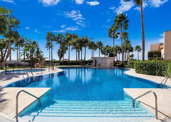 Beachfront Bahia La Plata By Costarentals- Ref M13 Estepona