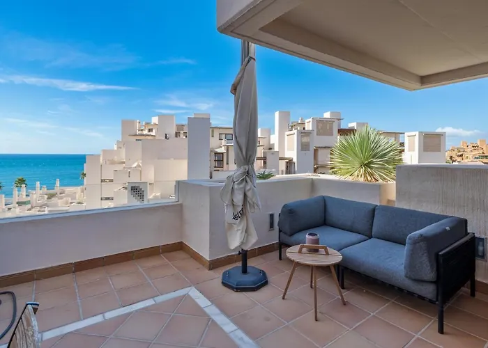 Beachfront Bahia La Plata By Costarentals- Ref M13 Apartamento Estepona